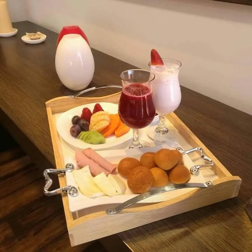 Blas Hotels&Suites Cuenca Hotel